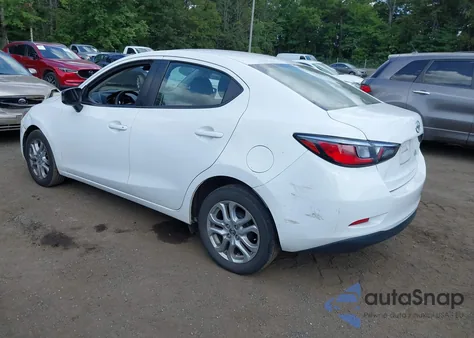 2016 Scion Ia from USA, damaged, VIN 3MYDLBZVXGY109926